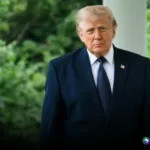 Trump firma órdenes ejecutivas contra ciudadanía por nacimiento