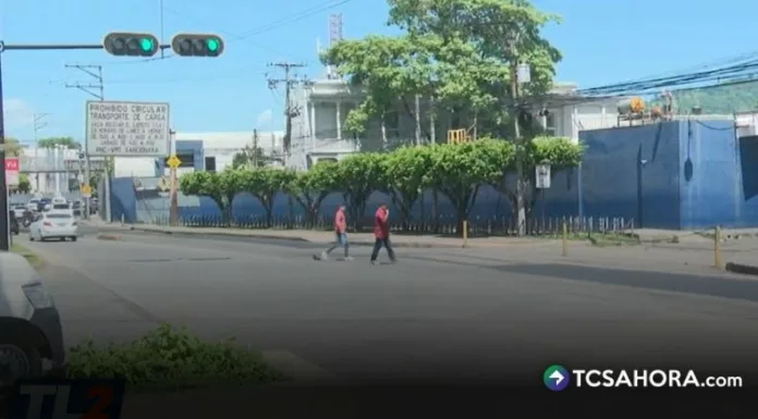En la avenida Peralta se han registrado numerosos accidentes y atropellos que mantienen en alerta a peatones y cuerpos de socorro.