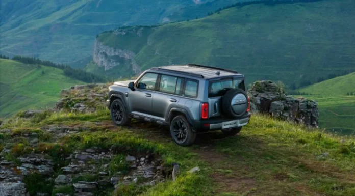 Potencia híbrida, tecnología de alto nivel, capacidad 4x4 y detalles pensados para disfrutar cada recorrido se reúnen en una nueva camioneta.
