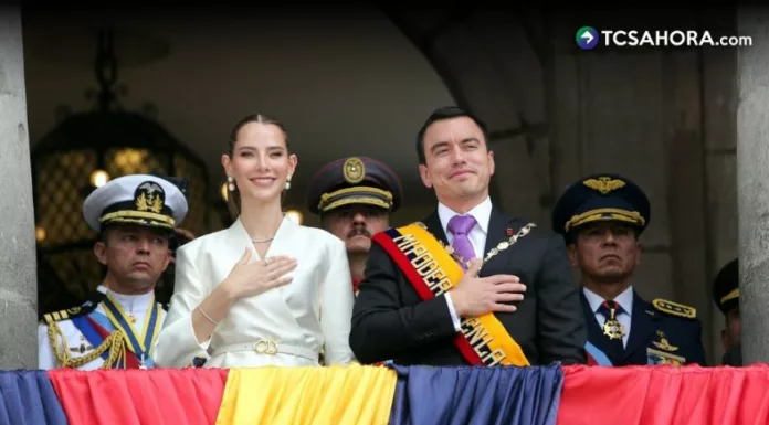 La primera dama de Ecuador fue sometida a una intervención de emergencia tras presentar complicaciones en su embarazo.