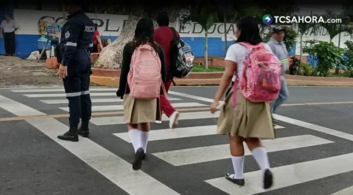 Asamblea ratifica préstamo de $100 millones para educación