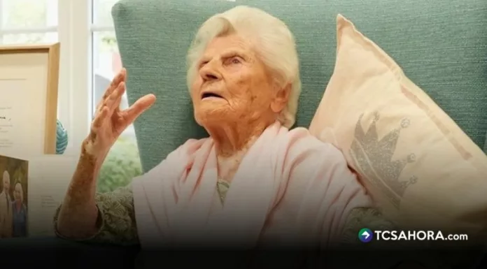 Ethel Caterham celebró sus 117 años en Inglaterra y compartió la particular regla que ha seguido durante su vida para alcanzar esta edad.