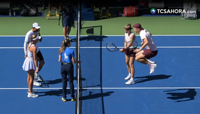 Marcelo Arévalo junto a Kristina Mladenovic de Francia cayeron en los octavos de final ante los checos Jakub Mensík y Karolina Muchova.