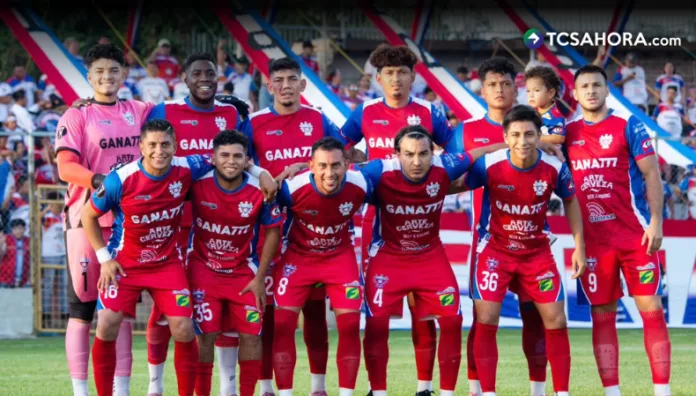 Firpo disputa este miércoles su último partido en la fase de grupos de la Copa Centroamericana ante el Xelajú de Guatemala.