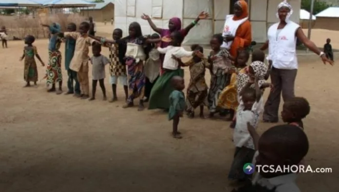 48 niños de entre siete y 12 años recuperaron su libertad luego de permanecer secuestrados por una banda criminal en Nigeria.