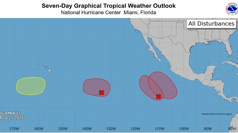 Monitorean tormenta tropical y sistemas de baja presión