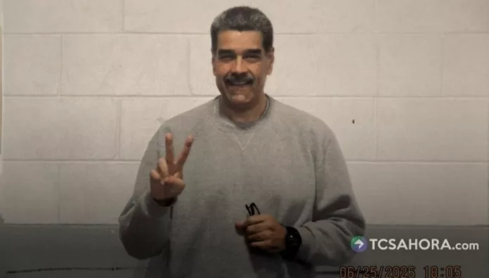 En la cuenta oficial en X del depuesto presidente de Venezuela, Nicolás Maduro, aparecieron fotografías en las que envió dos mensajes.