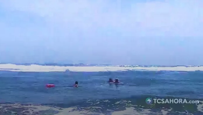 Protección Civil reportó varios rescates en la playa durante las últimas horas. Todas las personas se encuentran fuera de peligro.