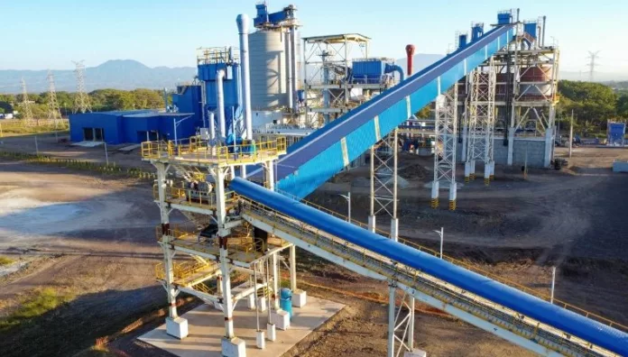Grupo ESTRELLA fortalece su presencia regional con la adquisición de Cementos Fortaleza y la llegada de Cemento PANAM al mercado salvadoreño.