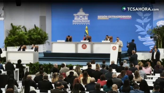 Asamblea de Venezuela respalda anuncio de acuerdo energético con EE.UU.