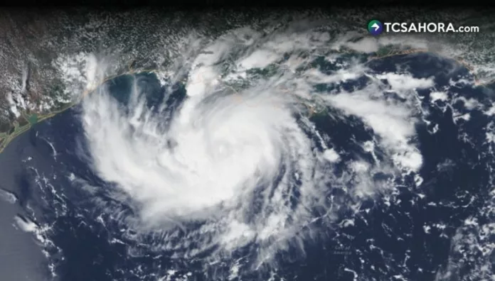 Tormenta tropical Edouard llega a costas de Texas y Louisiana