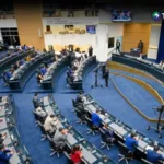 Asamblea incorpora $137 mil para Becas Bicentenario