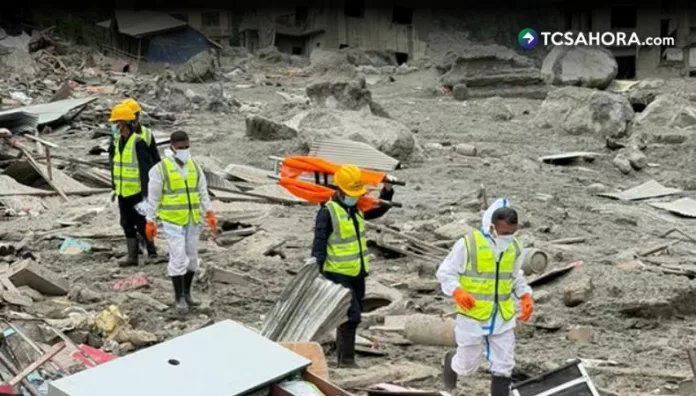Desaparecidos por inundación en Nepal suben a 4,216