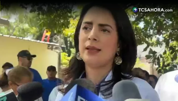 Claudia Ortiz enfrentaría proceso de suspensión del partido Vamos