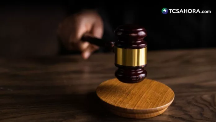 El feminicidio ocurrió el 13 de marzo de 2025 en el distrito de Jucuarán en Usulután Este. La víctima era su compañera de vida.