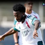 Mourinho sobre Vinícius: «No está a tope y él lo sabe»