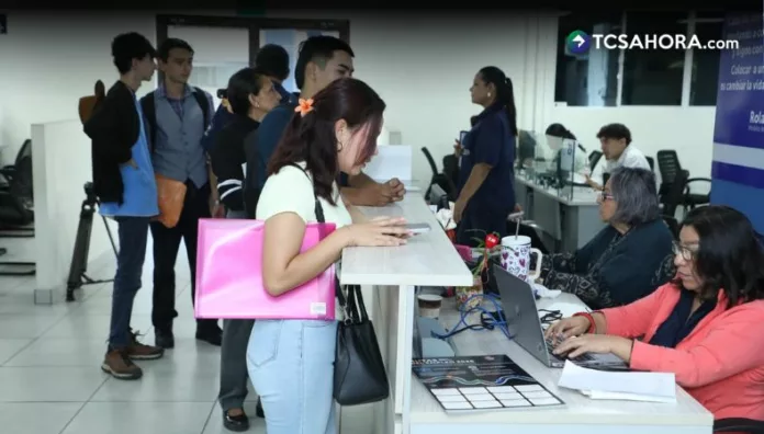 Generación de empleo aún es clave para reducir la pobreza