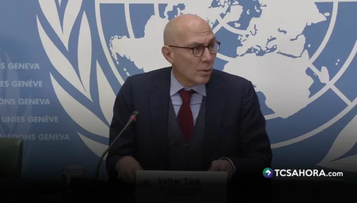 La ONU advirtió sobre los riesgos del rápido avance de la inteligencia artificial y señaló posibles consecuencias para servicios esenciales y derechos fundamentales.
