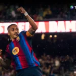 Barcelona golea al Racing para seguir con el paso perfecto en liga