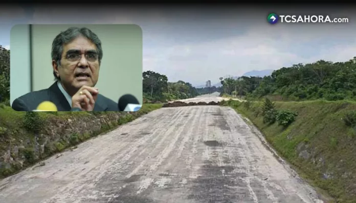 Exministro de obras públicas a juicio por corrupción en caso bulevar Diego de Holguín