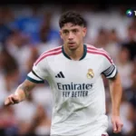 Real Madrid confirma lesión de Valverde tras dura falta en el «derbi»