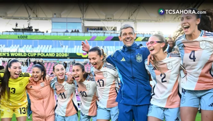 España eliminó a Italia y Corea del Norte goleó a Colombia para avanzar al partido por el campeonato del Mundial sub-20 femenil.