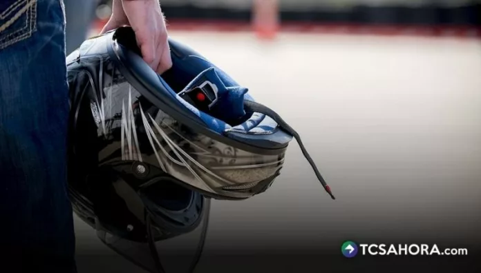 La vida útil recomendada de un casco de motocicleta es de cinco años, incluso si durante ese periodo no ha sufrido ningún accidente.