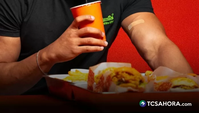 Advierten que hay más casos de jóvenes con creatinina alta: comidas rápidas, por sus preservantes, están afectando; más, la mala hidratación.