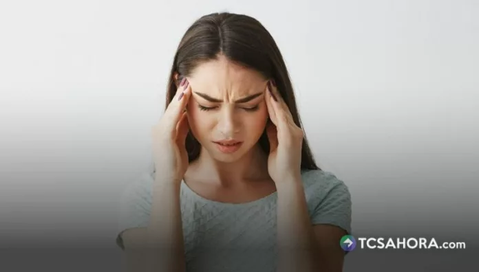 Especialistas recomiendan tratar un ataque de migraña de forma temprana y consultar con un médico antes de automedicarse.