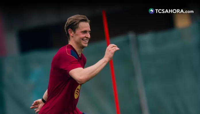 Frenkie de Jong volvió a entrenar con el Barcelona luego de casi tres meses de su lesión con la selección de Países Bajos.