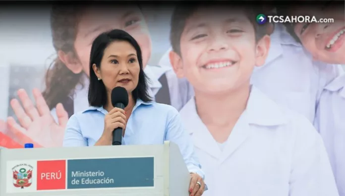Perú reinstala expulsiones de estudiantes con mala conducta