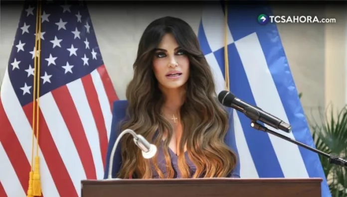 Casa Blanca pide renuncia de embajadora de EE.UU. en Grecia