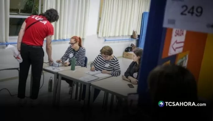 La extensión se amplió hasta las 19:00 (hora local), mientras la divulgación de resultados parciales fue suspendida.
