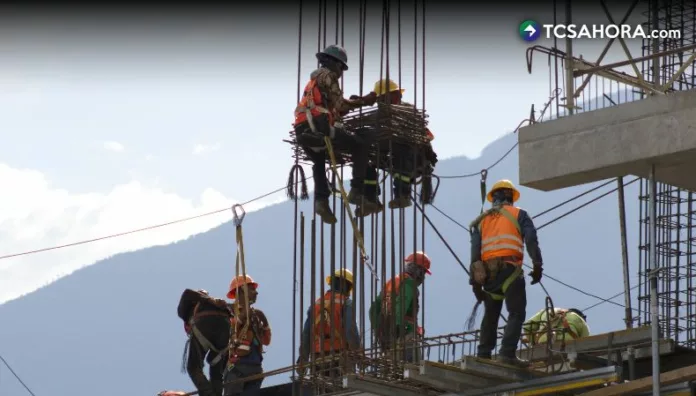 El aumento de los ingresos laborales contribuyó al 76 % de la reducción de la pobreza en la región latinoamericana