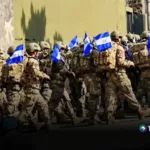 Presidente Bukele y primer ministro haitiano coordinan rescate de militares salvadoreños
