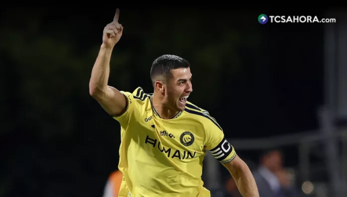 Cristiano Ronaldo anotó tres goles en el triunfo del Al Nassr ante el Al Kholood en la liga de Arabia Saudita.