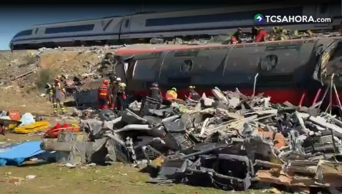 Autoridades de España trabajan en identificación de víctimas de accidente de trenes