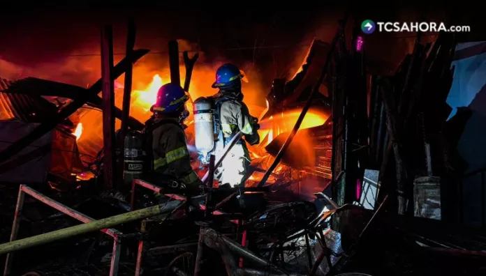 Bomberos sofoca incendios en Sonsonate, San Miguel y Ahuachapán