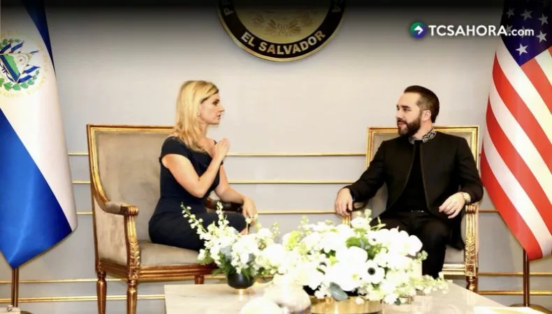 Bukele sostuvo reunión con subsecretaria de Estado de EE.UU.