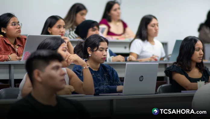El programa de pregrado de INCAE Business School permite a los estudiantes obtener dos títulos académicos, en cuatro años.