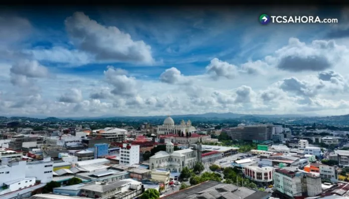 El Ministerio de Medio Ambiente prevé lluvias en distintos sectores de El Salvador y temperaturas de hasta 37 grados. Conoce las zonas donde se esperan.